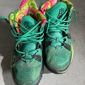 Nike Neon Green Pink Orange Swirl Lined Shoe